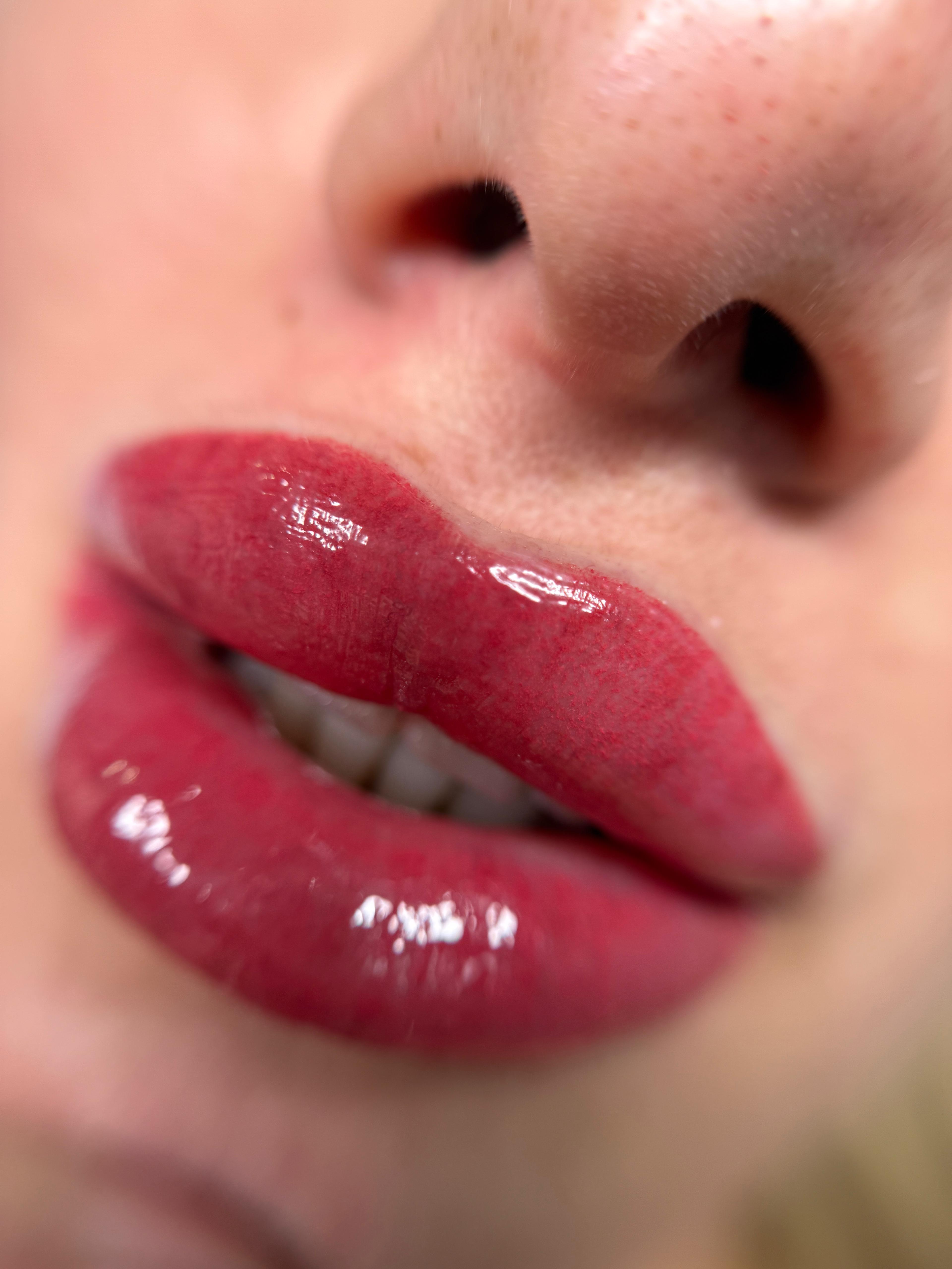 Micropigmentare buze