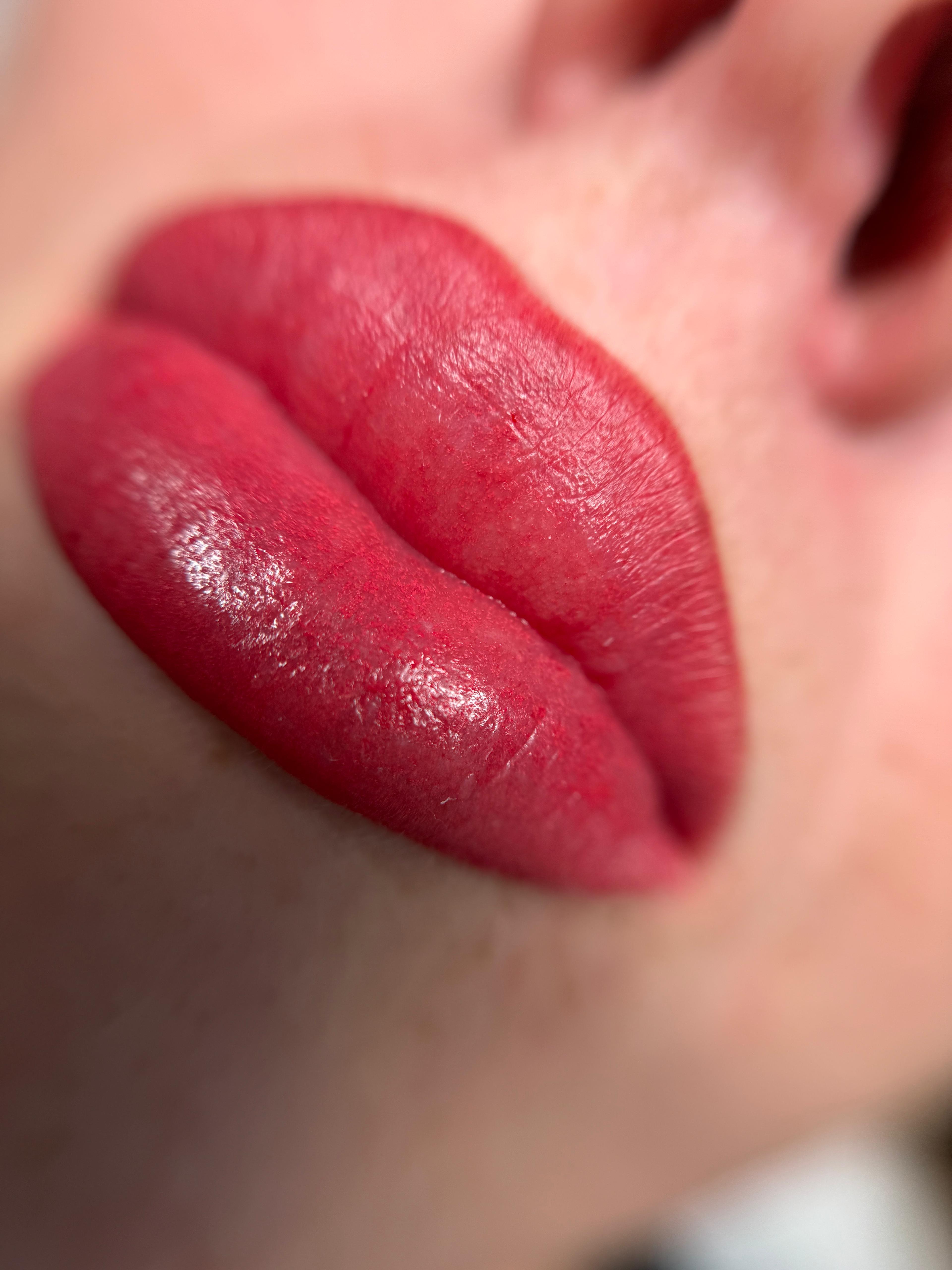 Micropigmentare buze